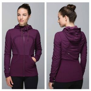LULULEMON ATHLETICA Dance Studio jacket in Plum Size 6